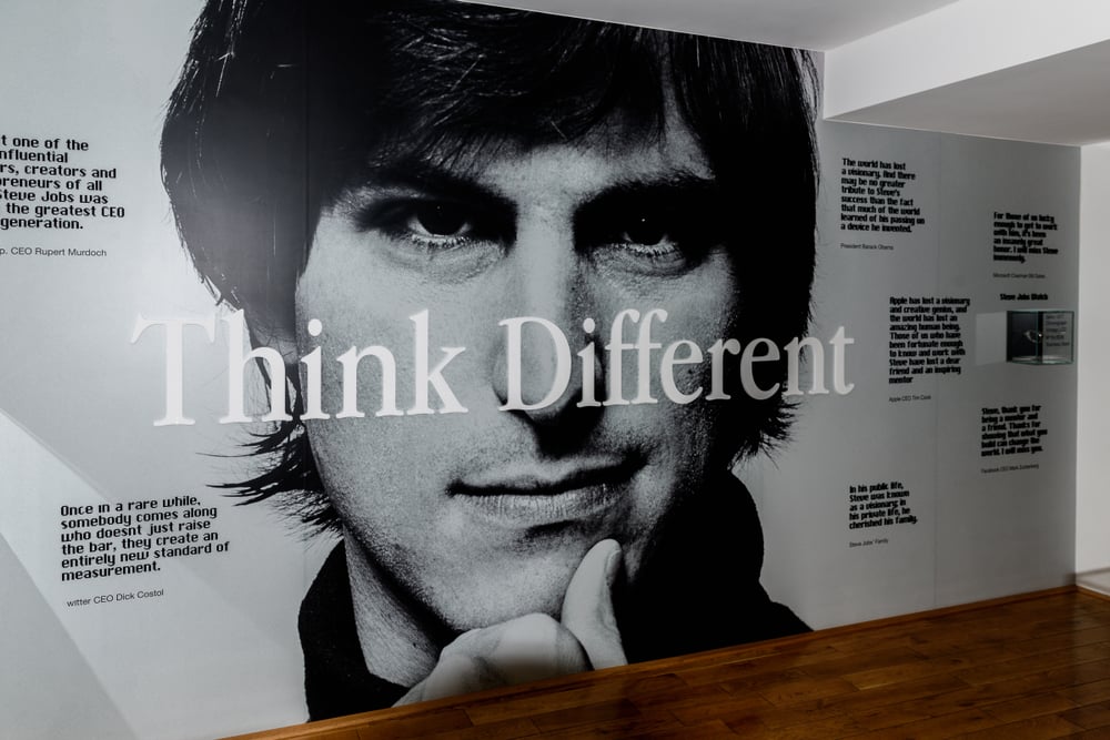 steve-jobs-young-think-differently-tips